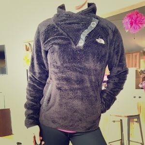 The north face Black pullover sweatshirt Small